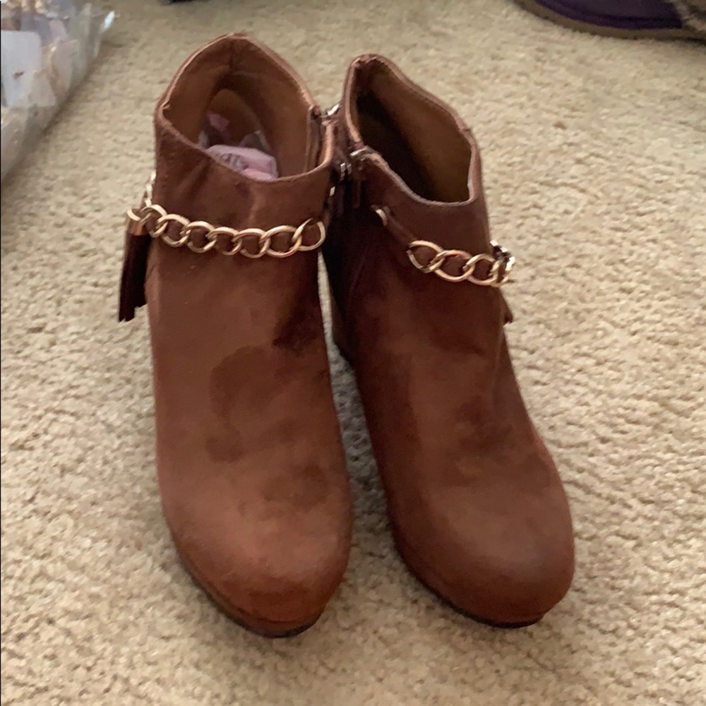 Brown Booties - Picture 2 of 6